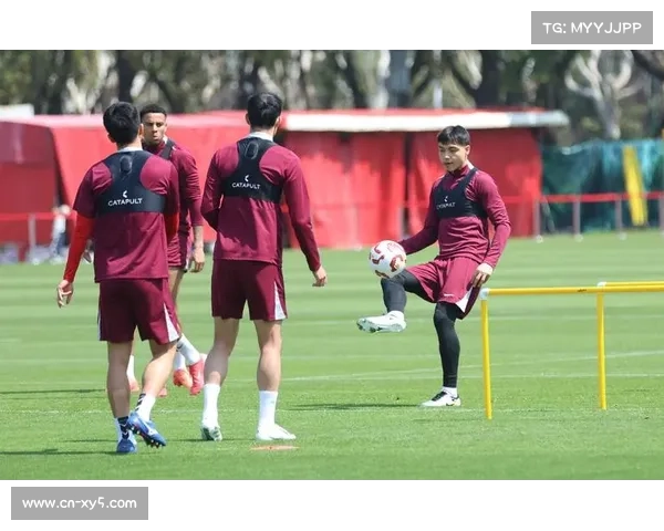 尤文图斯训练基地开放日，球迷互动活动热烈
